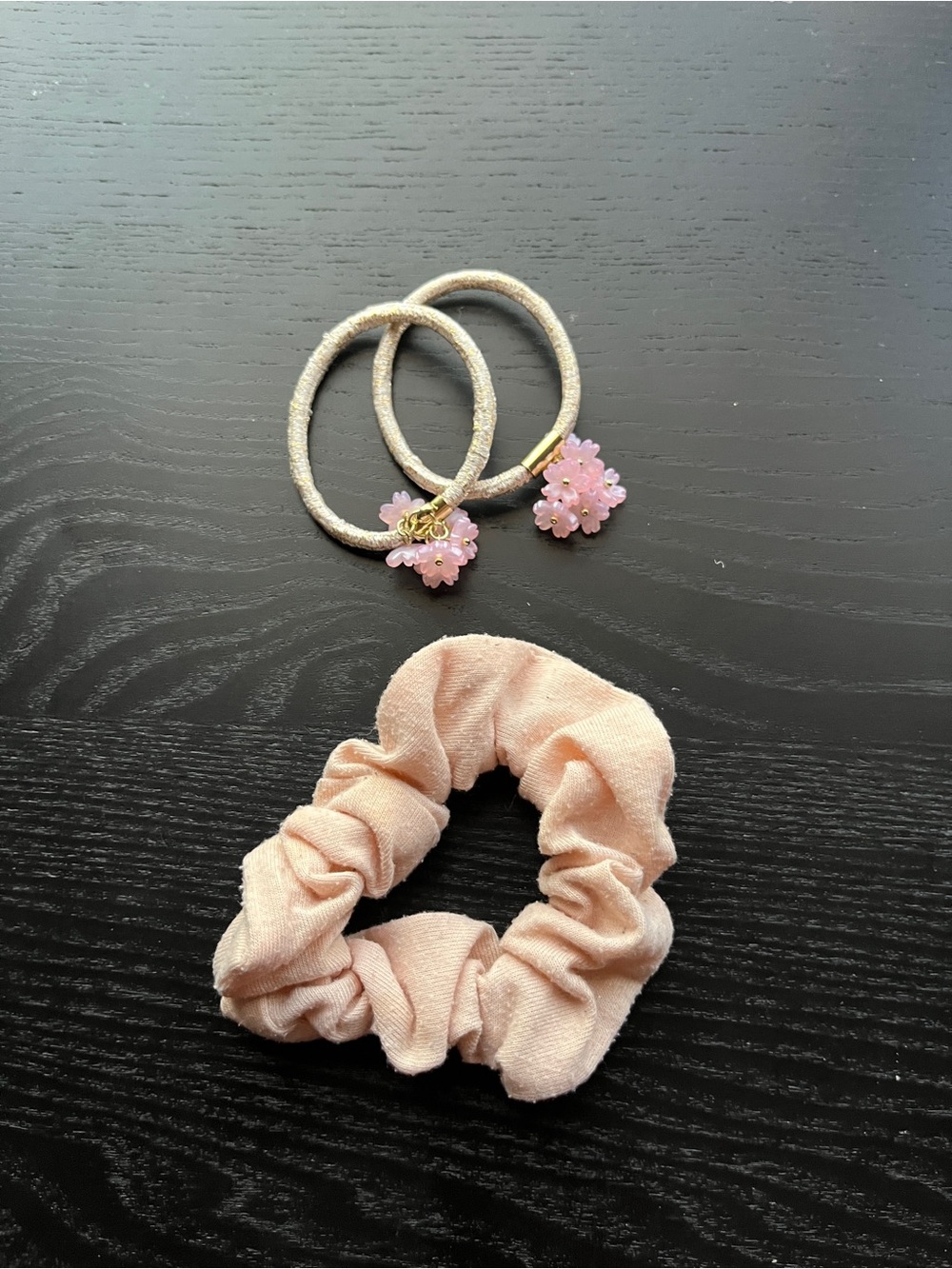 Pink Flower Elastic Hair Ties & Peach Scrunchie Set